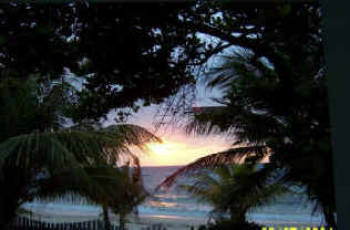 West Bay, Roatan Sunset, courtesy of Kathy Munster.